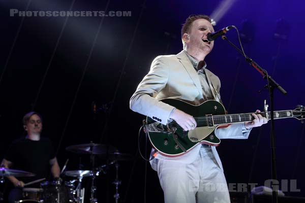 TWO DOOR CINEMA CLUB - 2013-07-06 - BELFORT - Presqu'ile du Malsaucy - 